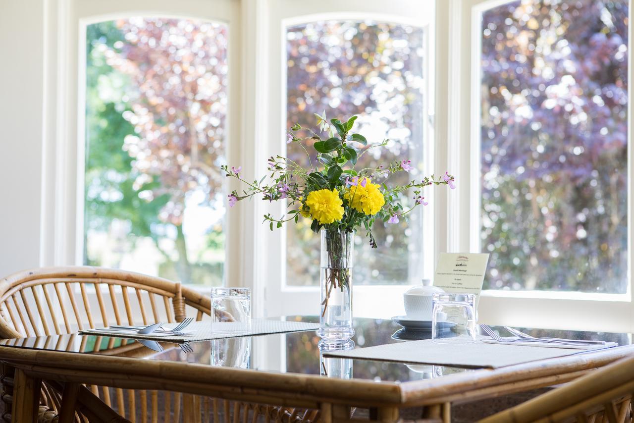 Petersons Armidale Winery And Guesthouse Extérieur photo